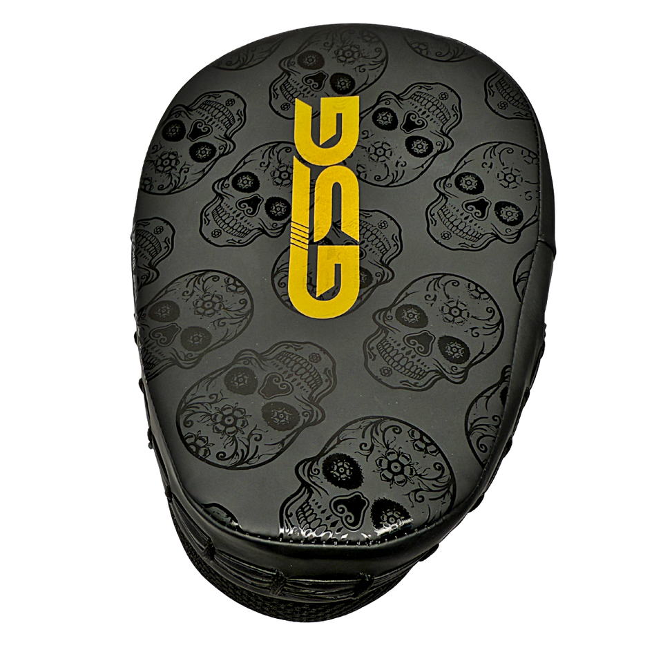 Skull Strike Focus Pads – Black & Gold