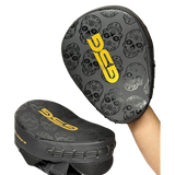 Skull Strike Focus Pads – Black & Gold