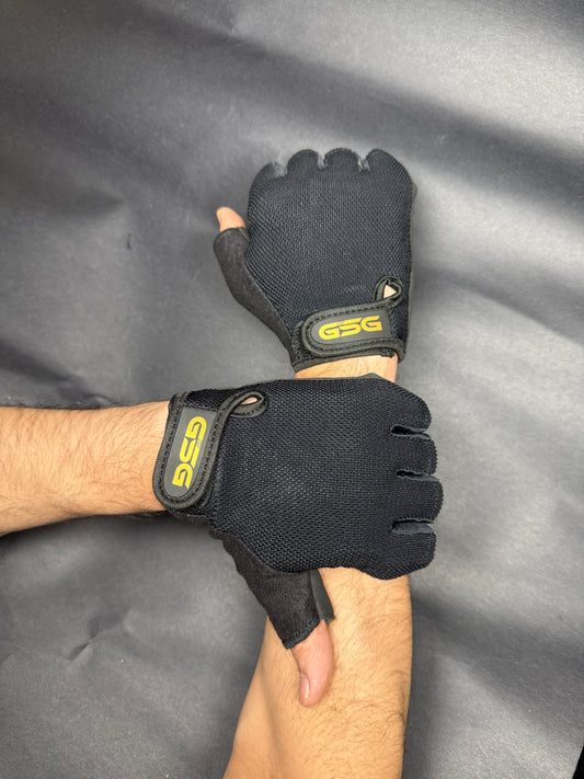 Strong Grip Fingerless Gym Gloves –Black